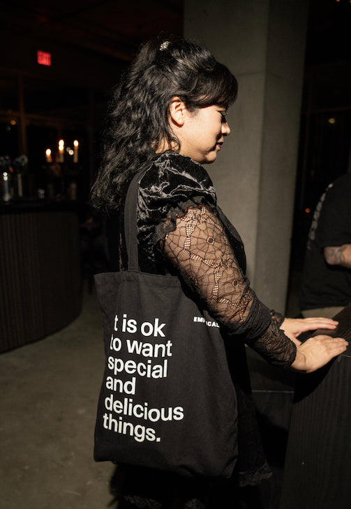 Empirical Uncategorized Tote